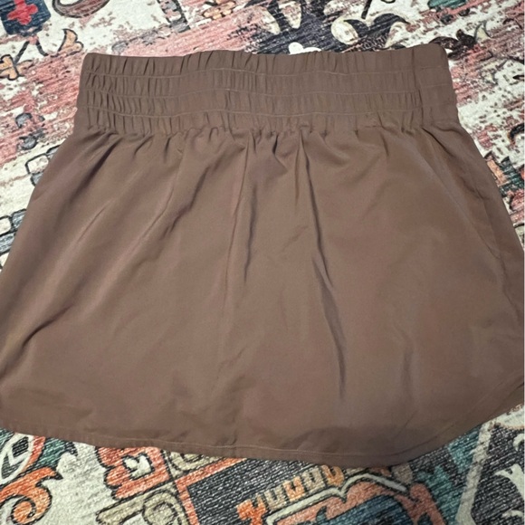 Nike One Women's Dri-FIT Ultra
High-Waisted Skort - Picture 4 of 8
